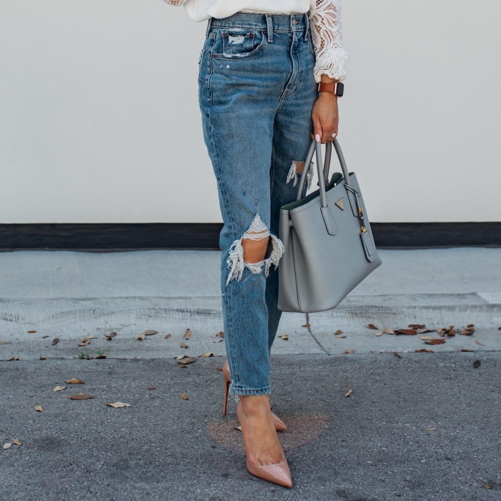 Abercrombie Curve Love High Rise Mom Jeans